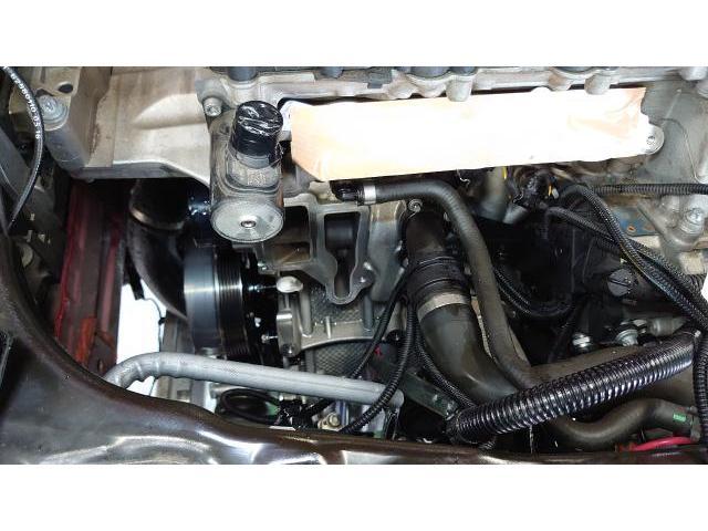 ＭＩＮＩ　エンジン　水漏れ修理　オーバーヒート　サーモキャリア　藤井寺　羽曳野　富田林　柏原　水が漏れている　甘い匂い　f55 f56