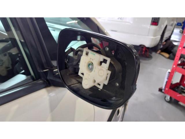 フィット　電装系修理　ホンダ　ドアミラー動かない　格納しない　電動格納ミラー修理　gp4 gp5 gp6 藤井寺　羽曳野　富田林