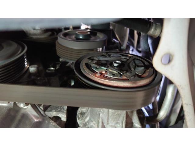 パッソ　エアコン修理　マグネットクラッチ　NGC30　KGC30
コンプレッサー交換　藤井寺　羽曳野　富田林　柏原　エアコン効かない