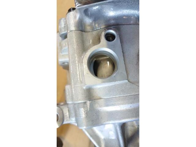 パッソ　エアコン修理　マグネットクラッチ　NGC30　KGC30
コンプレッサー交換　藤井寺　羽曳野　富田林　柏原　エアコン効かない