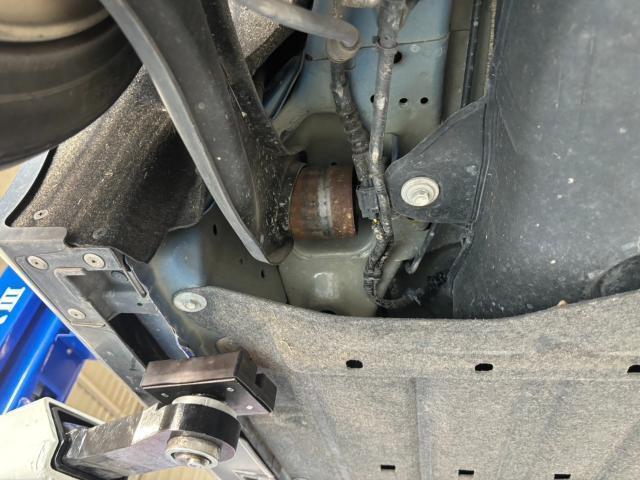 シビック　サスペンション・足回り修理・整備　FL1 CF1 FK7
事故　まっすぐ走らない　藤井寺　羽曳野　柏原　富田林