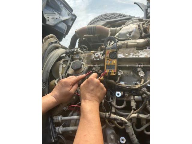 エルフトラック　エンジン関連修理・整備　インジェクター交換　エンジン不調　トラック修理　藤井寺　羽曳野　富田林　柏原　ブルブル　走らない