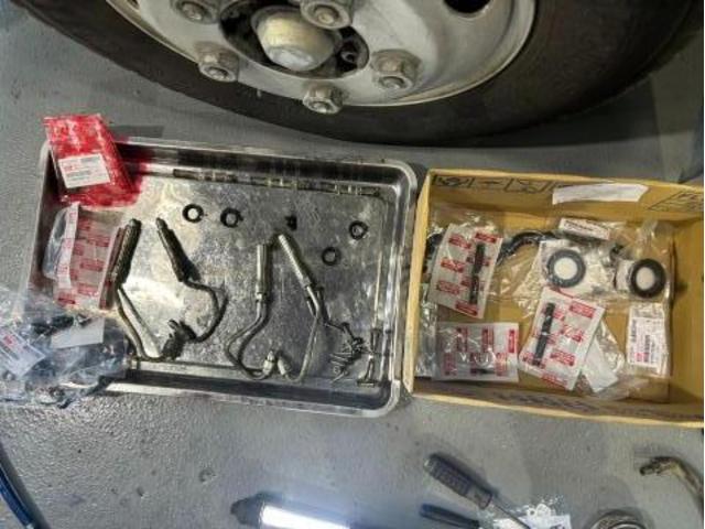 エルフトラック　エンジン関連修理・整備　インジェクター交換　エンジン不調　トラック修理　藤井寺　羽曳野　富田林　柏原　ブルブル　走らない