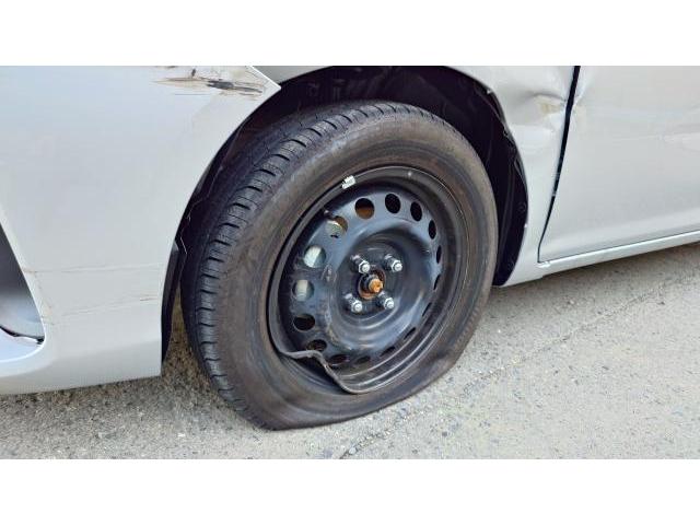 トヨタ　カローラアクシオ　板金・外装補修　カローラフィールダー　カローラ　板金　鈑金　事故　ロードサービス　レッカー搬送　見積もり　藤井寺　羽曳野　富田林　柏原　