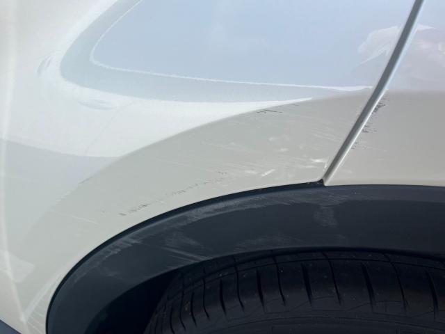 トヨタ　Ｃ－ＨＲ　板金・外装補修　鈑金　塗装　修理　zyx10 ngx10 ハイブリッド車　藤井寺　阪南鈑金　羽曳野　富田林　柏原　無料代車