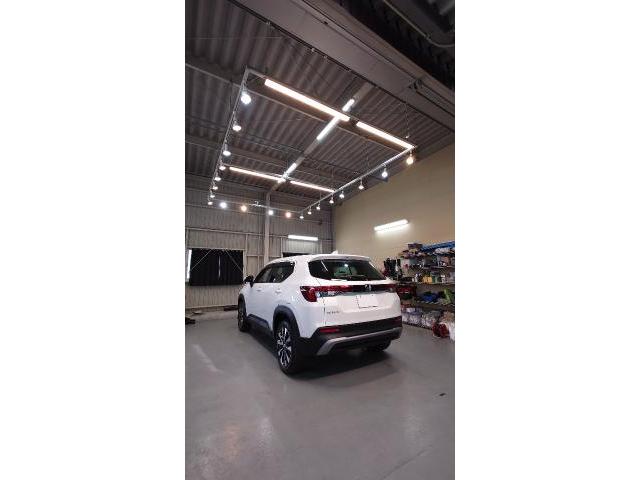 ホンダ　WR-V　ボディコーティング  ガラスコーティング　セラミックコーティング　撥水　藤井寺　羽曳野　富田林　柏原　GYEON FYENLAB 阪南鈑金　