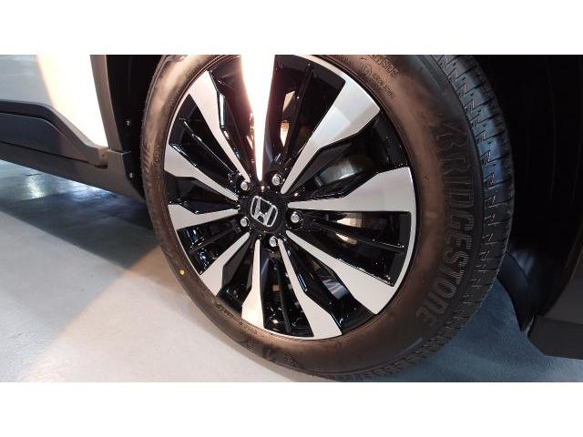 ホンダ　WR-V　ボディコーティング  ガラスコーティング　セラミックコーティング　撥水　藤井寺　羽曳野　富田林　柏原　GYEON FYENLAB 阪南鈑金　