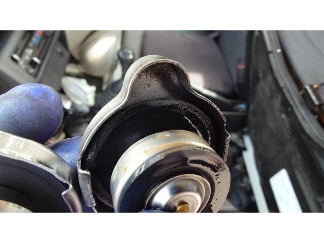 ダイハツ ミラココア 車検 法定点検 12ヶ月点検 藤井寺 羽曳野 富田林 柏原 阪南鈑金 ミラ 無料代車 洗車