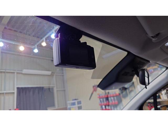 トヨタ　シエンタ　ドラレコ取付　前後ドラレコ　持ち込み　藤井寺　羽曳野　富田林　柏原　ドライブレコーダー　見積もり　阪南鈑金　新車