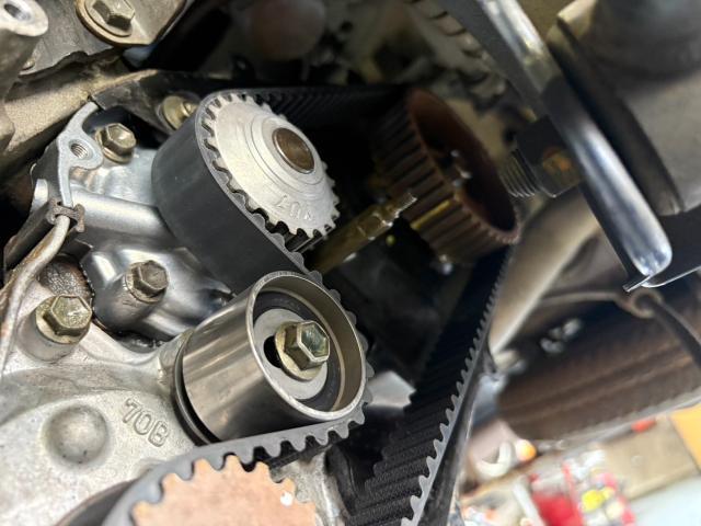 スズキ　エブリイ　エンジン関連修理・整備　タイミングベルト交換　DE51  旧車　ヤングタイマー　エンジン修理　藤井寺　羽曳野　富田林　柏原　阪南鈑金　整備工場