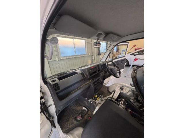 ダイハツ　ハイゼットトラック　電装系修理　エアコン修理　エアコンが効かない　暑い　軽トラ　キャリー　冷たい風が出ない　藤井寺　羽曳野　富田林　柏原　リコール作業　阪南鈑金　S500P