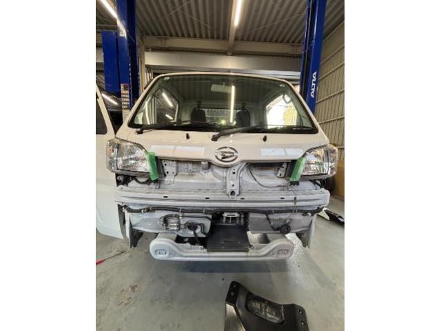 ダイハツ　ハイゼットトラック　電装系修理　エアコン修理　エアコンが効かない　暑い　軽トラ　キャリー　冷たい風が出ない　藤井寺　羽曳野　富田林　柏原　リコール作業　阪南鈑金　S500P