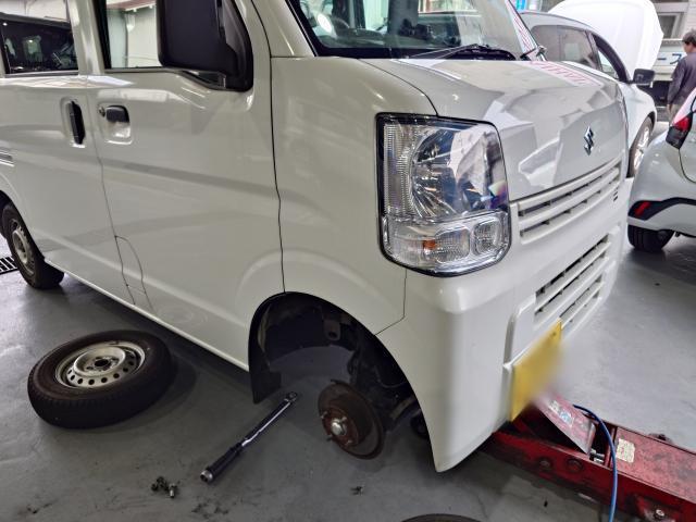 スズキ　エブリイ　ハブボルト　　サスペンション・足回り修理・整備　DA17v DA64V 折れる　修正　藤井寺　羽曳野　富田林　柏原　ホイール締めすぎ　八尾　堺　阪南鈑金　