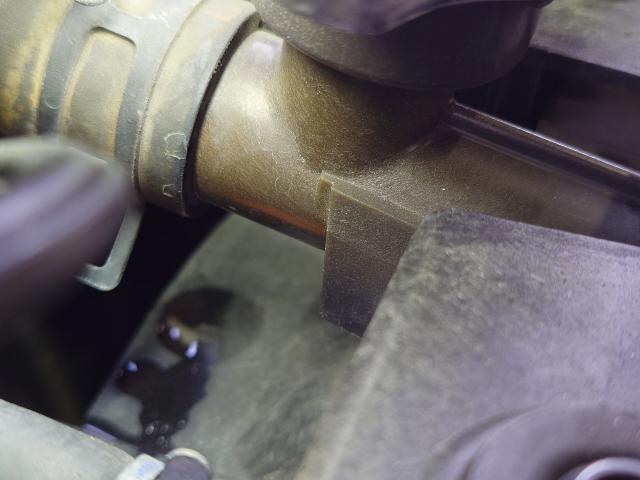 ダイハツ　コペン　エンジン関連修理・整備　l880k コペン　ラジエーター交換　la400k 水漏れ　変色　ファンモーター　藤井寺　羽曳野　富田林　柏原　八尾　河内長野　阪南鈑金　オープンカー　無料代車　法定点検