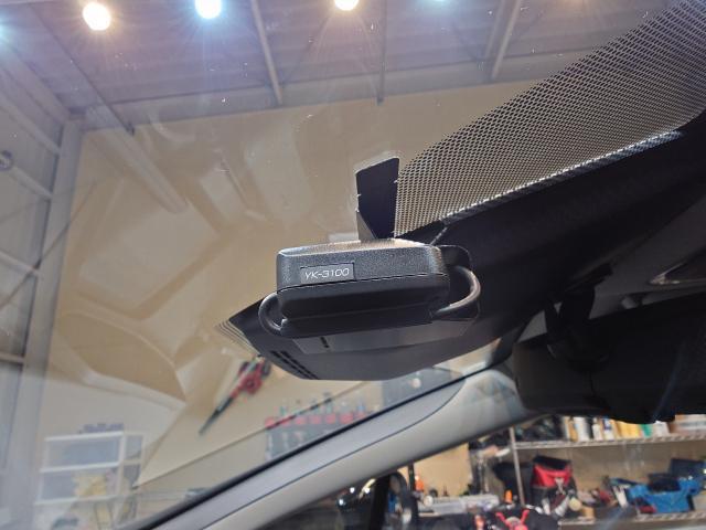 トヨタ　新型プリウス　60プリウス　レーダー取り付け　　カーナビ・ETC・ドラレコ取付　電装品　カスタム　新車　藤井寺　羽曳野　富田林　柏原　八尾　堺　阪南鈑金　