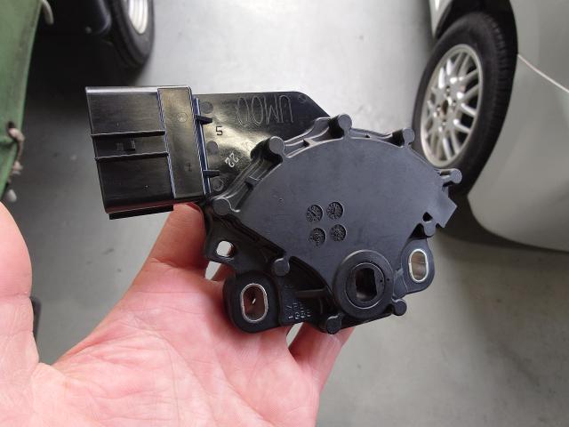 マツダ ボンゴトラック ミッション・駆動系修理・整備 変速しない 加速しない 3速固定 オートマ 藤井寺 羽曳野 富田林 柏原 八尾 堺 阪南鈑金