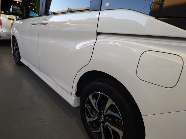 ホンダ　ステップワゴン　板金・外装補修　事故　バンパー　擦った　当てた　自損事故　格安修理　塗装　凹み　無料代車　阪南鈑金　藤井寺　羽曳野　富田林　柏原　阪南鈑金　藤井寺　富田林　柏原　羽曳野　rp6 rp7 rp8