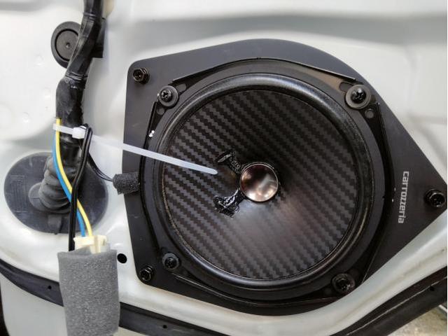 トヨタ　ハイエース　スピーカー取り付け　小牧　江南　春日井　一宮　犬山