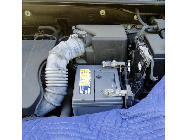 ハリアー　メンテナンス・日常点検　バッテリー上がり　　
可児　小牧　江南　春日井　一宮　犬山