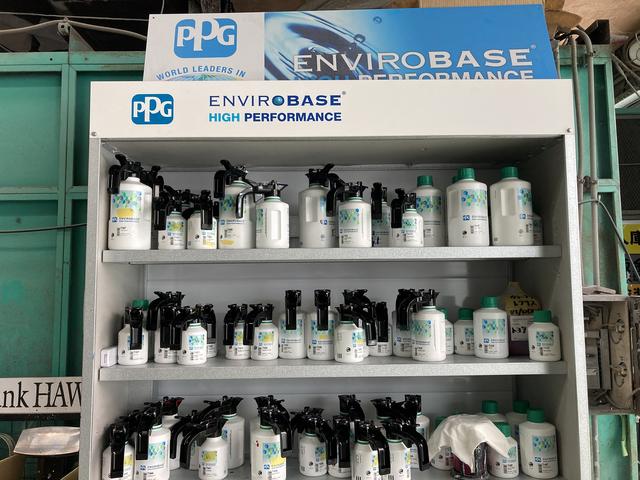 （株）嶋田自動車塗装工業　鈑金塗装　事故修理　キズへこみ直し専門店13