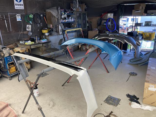 （株）嶋田自動車塗装工業　鈑金塗装　事故修理　キズへこみ直し専門店14