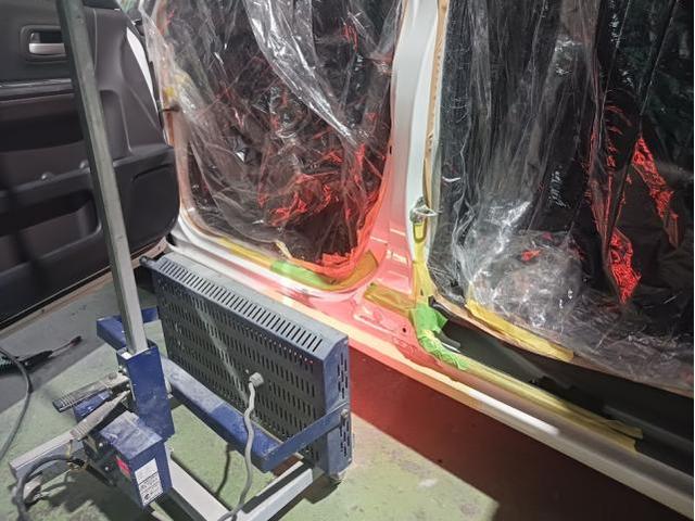 ホンダ　フリード　カラー　NH883P　プラチナホワイトパールー　左フロントドア交換・左スライドドア修理・左サイドシル修理　作業期間　4日　熊本市中央区　東区　西区　北区　植木町　南区　菊陽町　合志市　大津町　他地域のお客様も大歓迎です!!