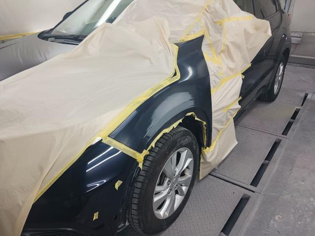 ホンダ　ヴェゼル　カラー　B610M　ミッドナイトブルービームメタリック 　左フロントフェンダー修理　作業期間　3日　熊本市中央区　東区　西区　北区　植木町　南区　菊陽町　合志市　大津町　他地域のお客様も大歓迎です!!