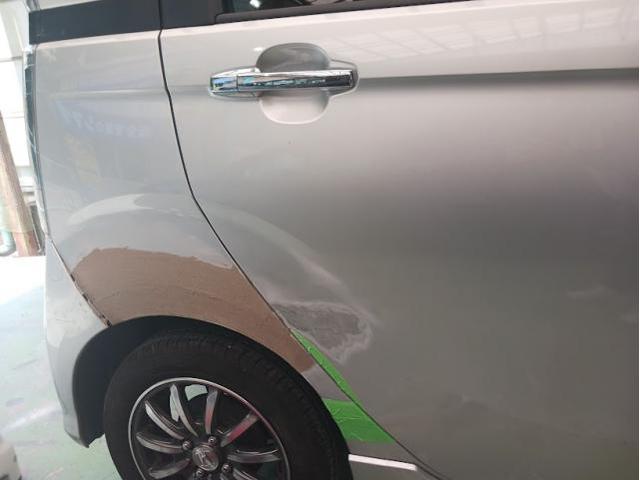 ホンダ　N-WGN　カラー　NH851M　カトラリーシルバーM　右リアドア修理・右クォーター修理・右リアバンパー修理　作業期間　3日　熊本市中央区　東区　西区　北区　植木町　南区　菊陽町　合志市　大津町　他地域のお客様も大歓迎です!!