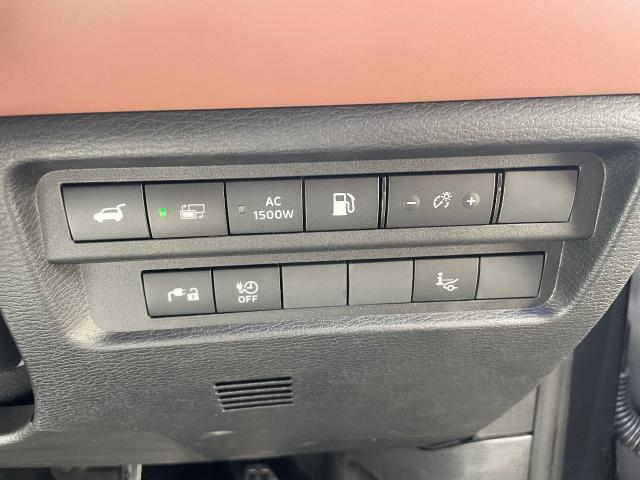 三菱 アウトランダーPHEV カーナビ・ETC・ドラレコ取付