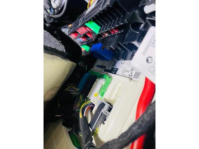 BMW i7(G70)テレビキャンセラー取付