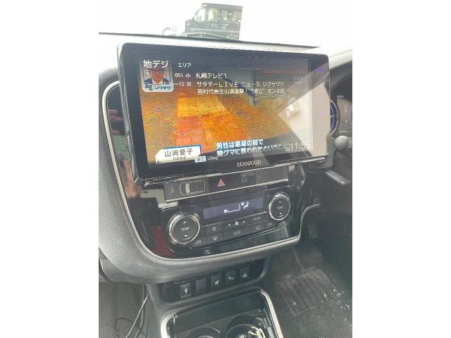 三菱　アウトランダーＰＨＥＶ　カーナビ・ETC・ドラレコ取付