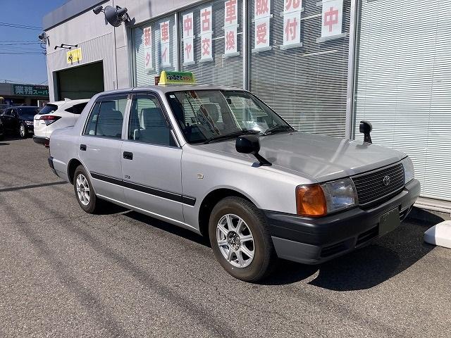 地域に密着した心温まるようなタクシー会社を目指して安心で快適な接客をいたします。