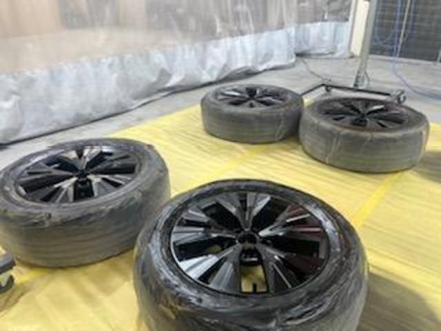 日産　エクストレイル　塗装  ホイール塗装