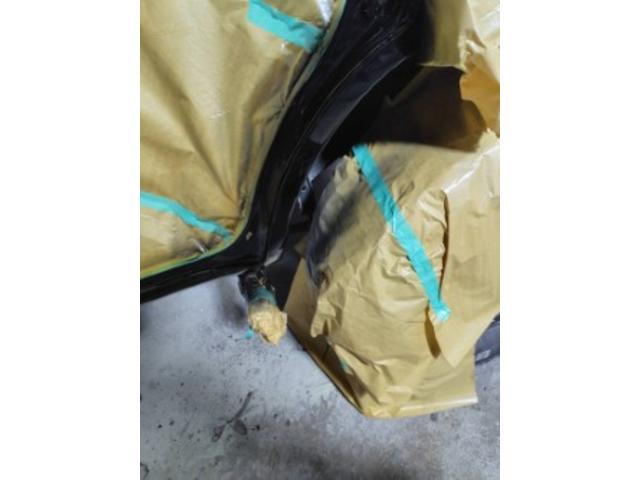 トヨタ ランドクルーザー80 板金塗装・下廻り防錆塗装