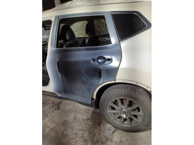 日産　エクストレイル　板金・外装補修 ドア交換