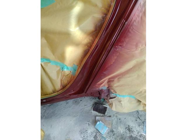 トヨタ　カローラツーリング　板金・外装補修