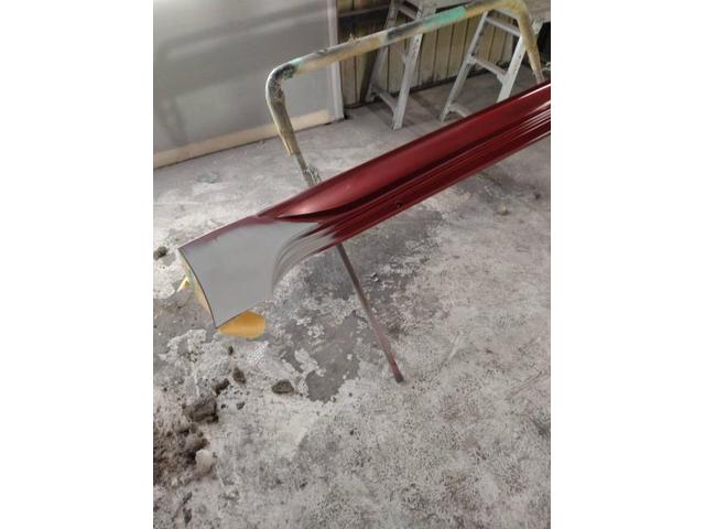 トヨタ　カローラツーリング　板金・外装補修