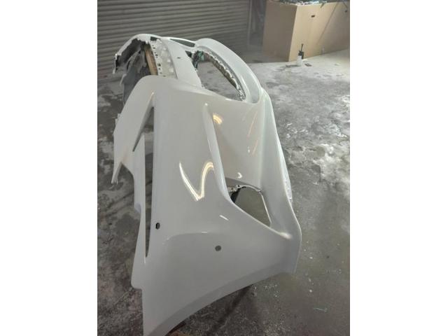 レクサス　ＩＳ　板金・外装補修