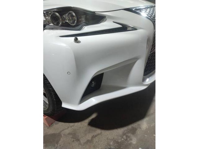 レクサス　ＩＳ　板金・外装補修