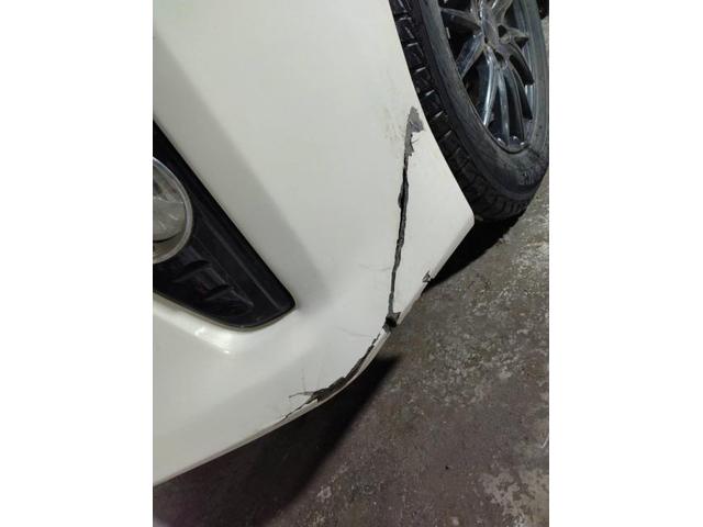 トヨタ　アルファード　板金・外装補修