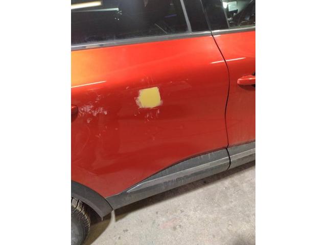 ルノー　キャプチャー　板金・外装補修