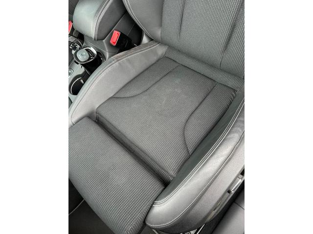 アウディ　Ｑ３　車内清掃　滅菌コース　シート洗浄　メッキパーツ磨き
