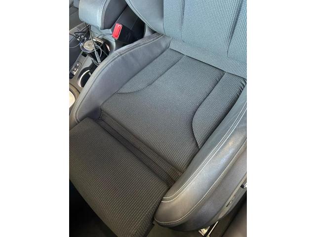 アウディ　Ｑ３　車内清掃　滅菌コース　シート洗浄　メッキパーツ磨き
