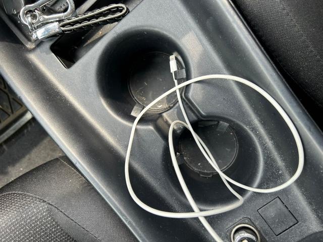 トヨタ　プリウス　車内清掃　滅菌コース　天井クリーニング