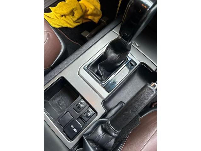 トヨタ　ランドクルーザープラド　車内清掃　滅菌コース
