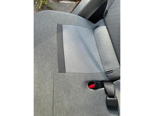 トヨタ　パッソ　クリーニング・清掃　シート洗浄　中古車購入
