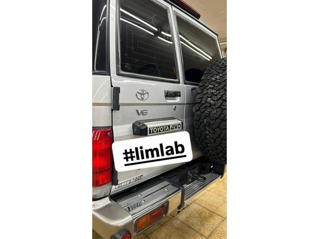 トヨタ　ランドクルーザー７０　出張洗車　ハイブリッドナノポリマーコーティング