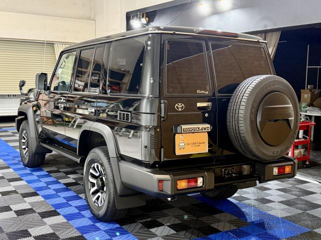 【トヨタ　ランドクルーザー７０　セラミックコーティング　ボディ研磨　アルミホィールコーティング】福岡市　博多区　南区　中央区　東区　西区　城南区　早良区　大野城　春日　太宰府　那珂川　筑紫野　粕屋