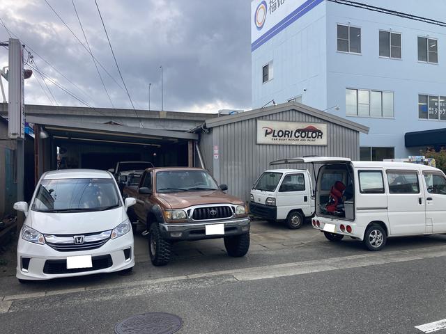 プロリカラー　板金塗装　事故修理　キズへこみ直し　自動車保険対応店2
