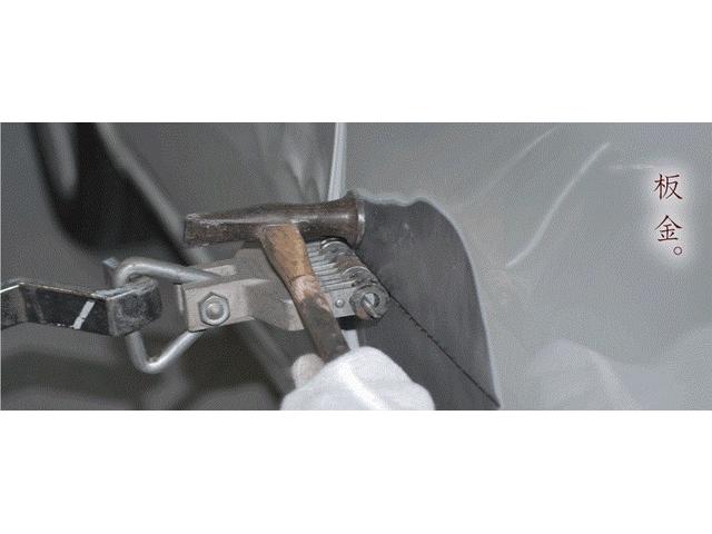 プロリカラー　板金塗装　事故修理　キズへこみ直し　自動車保険対応店12